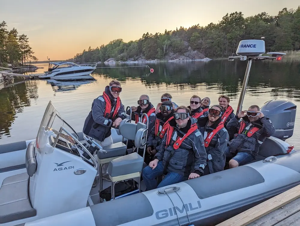 Netler consultants in a speed boating activity